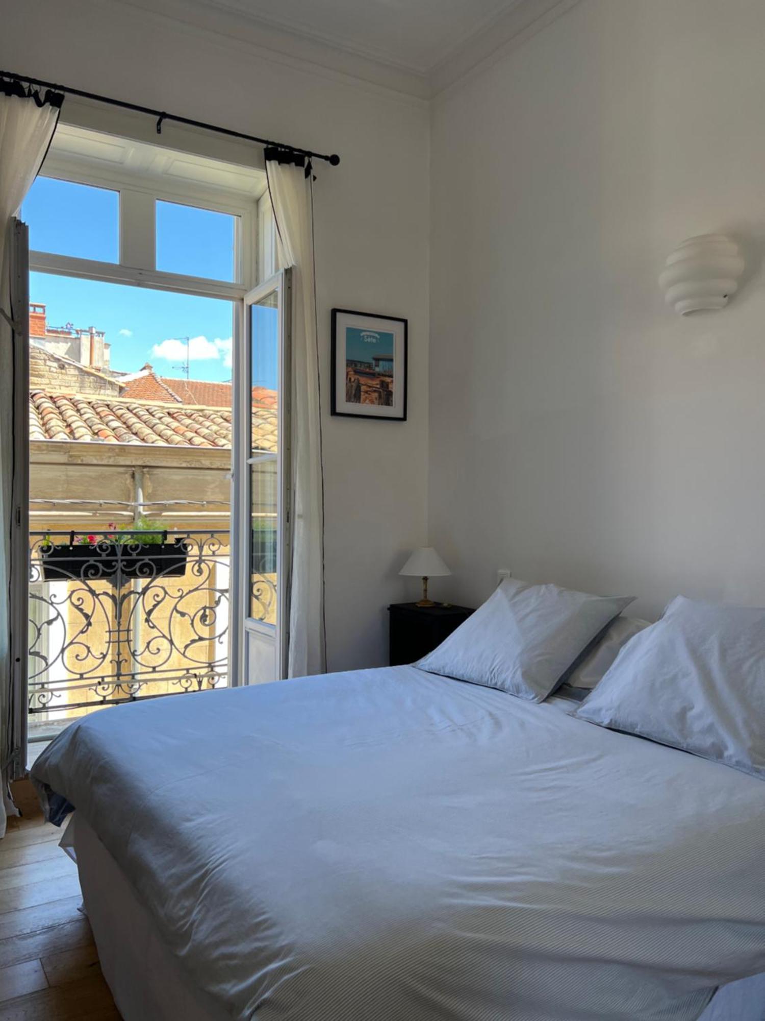 Au Coeur De M Bed & Breakfast Монпелие Екстериор снимка